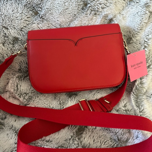 Kate Spade New York – Leila Medium Flap Crossbody (Red) - Picture 3 of 7